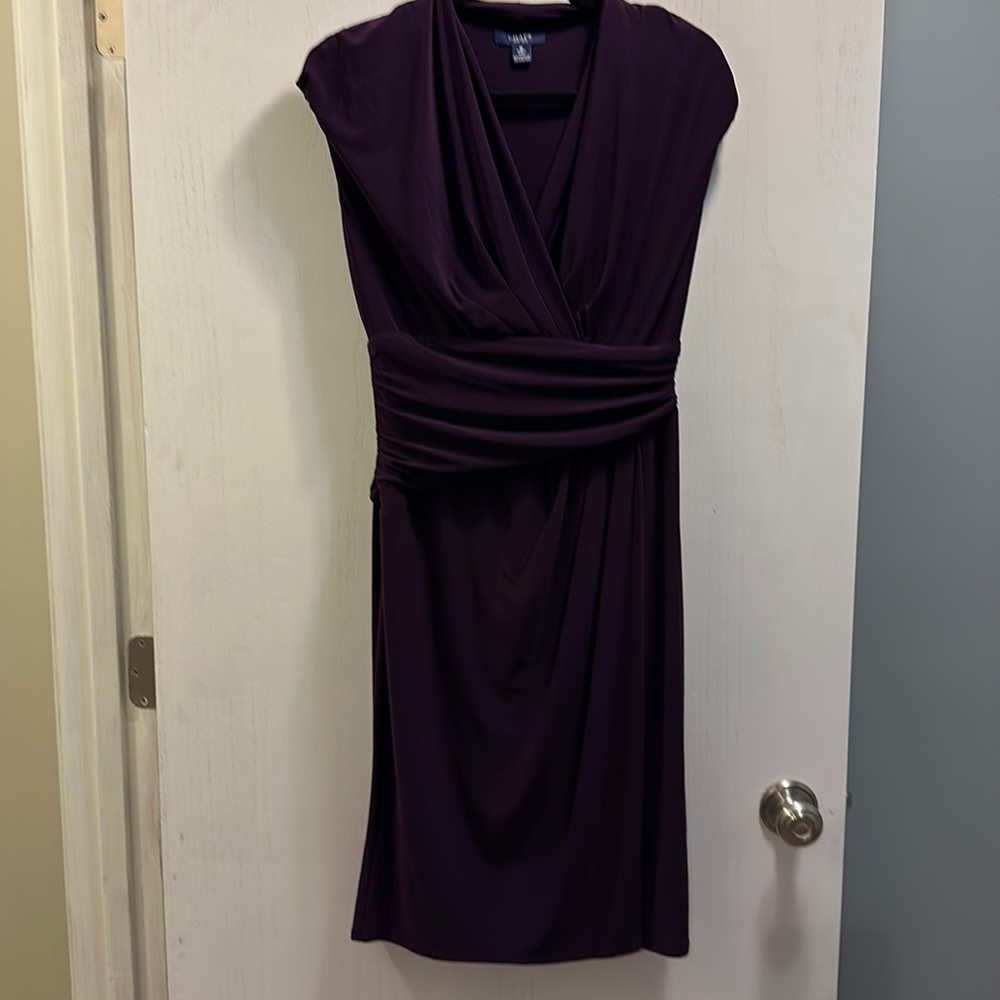 Chaps Dress. Sleeveless. V neck. Gathered waist. MIDI. Purple. Size Medium.